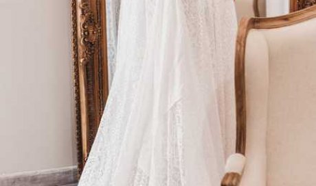 Boutique de mariage proposant des robes de mariées et des accessoires style bohème à Saint-Gilles